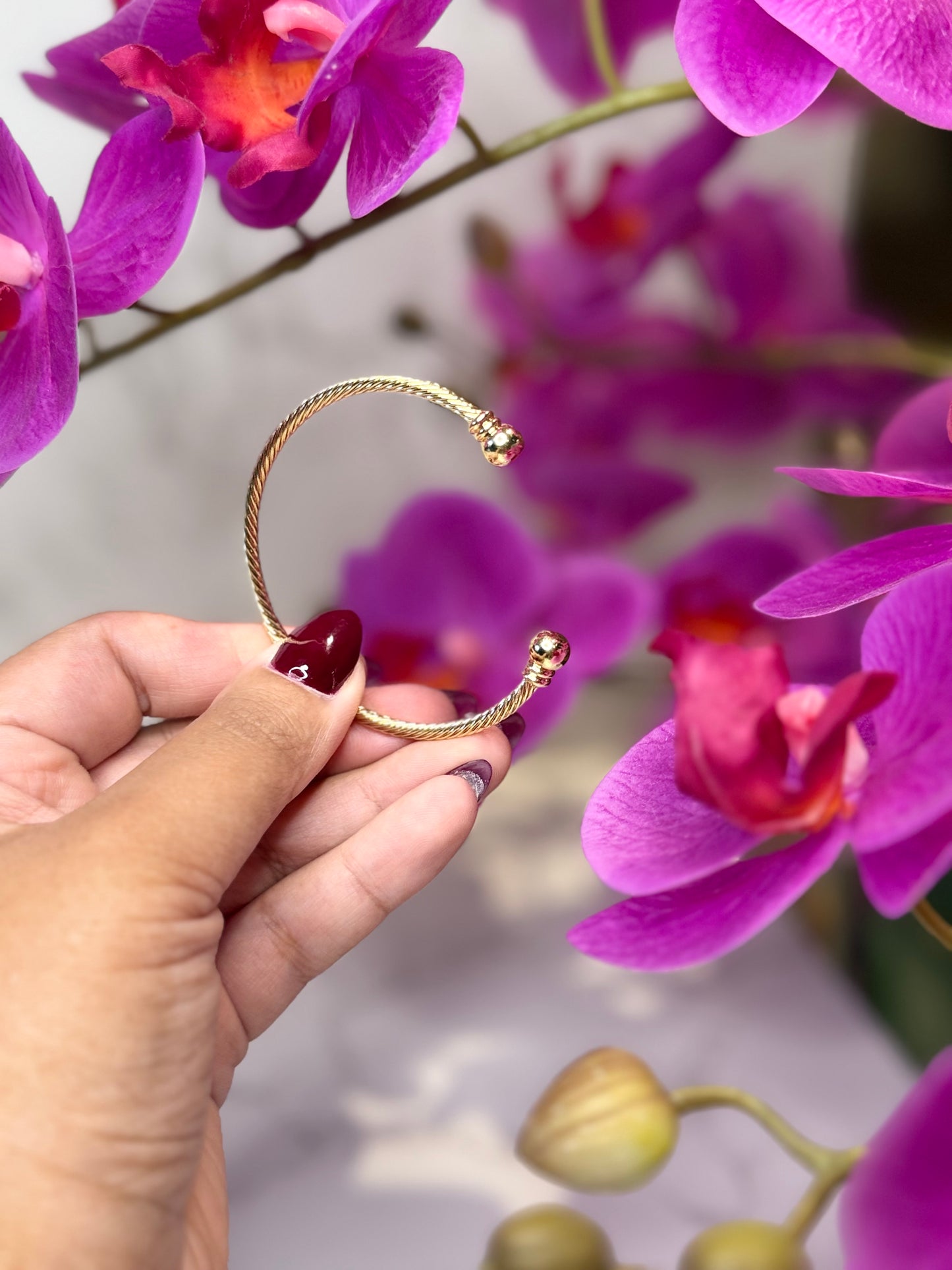 Golden Hour Twist Bracelet